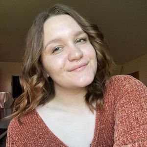 Meet your Posher, Aliya